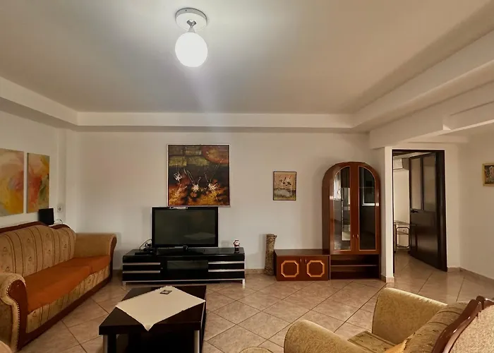 Grand House Apartment